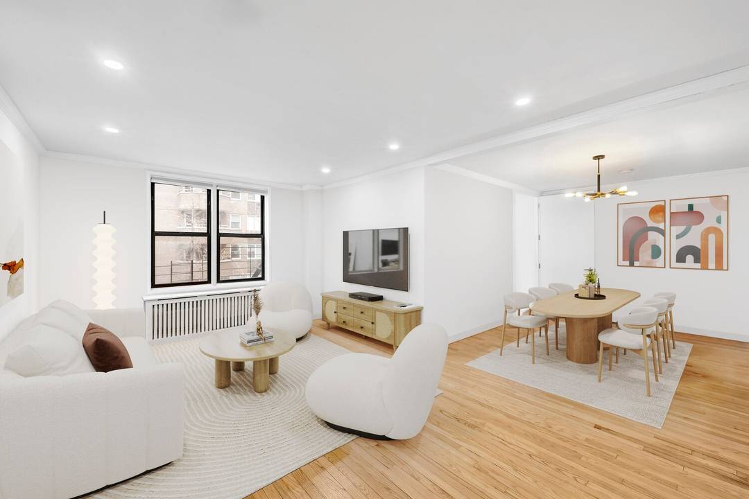 Just moments from NoMad and offering some of the lowest maintenance in the neighborhood, this residence is a meticulously designed three bedroom, two bathroom home that embodies modern city living ...