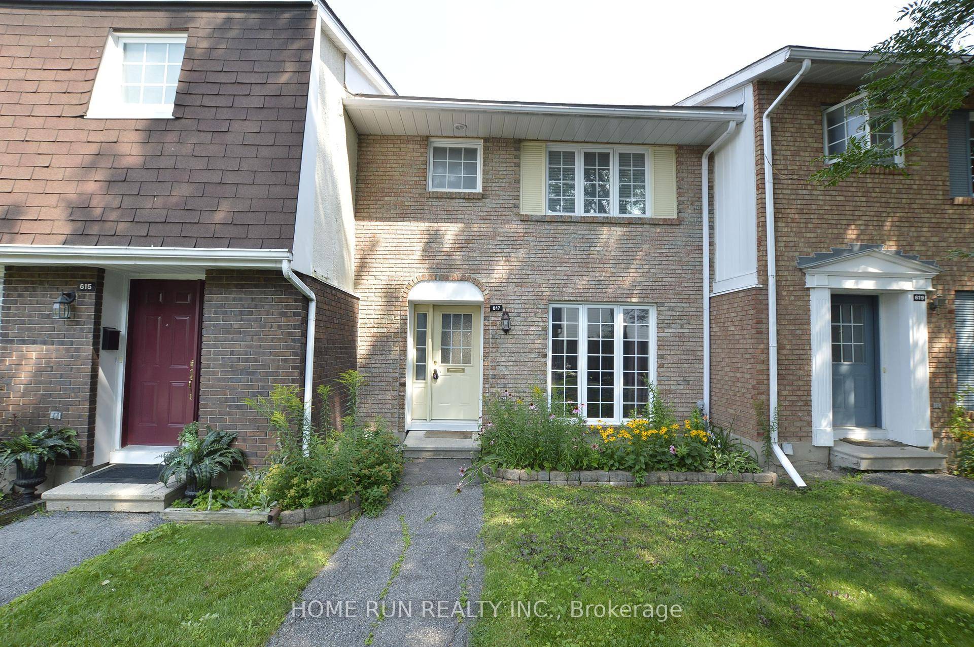 Welcome to this beautiful condominium unit living while relishing in the perks of independence.