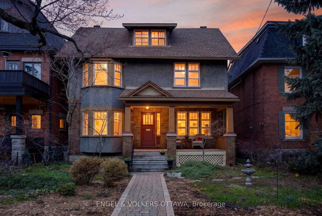 Timeless Glebe Living Steps to Brown's Inlet !