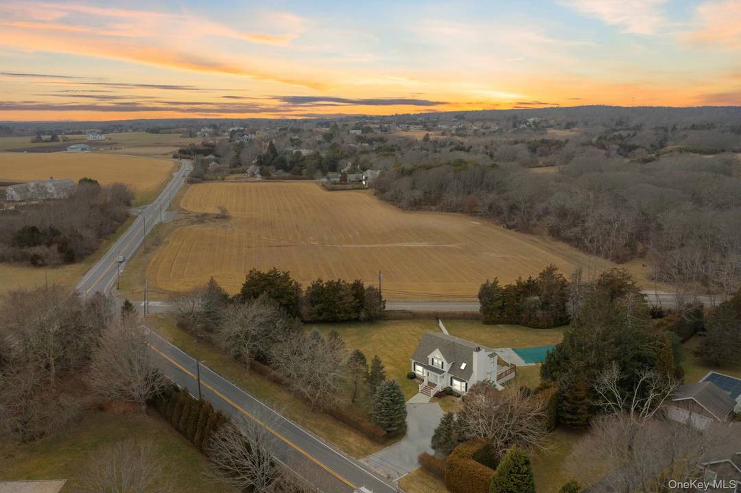 Just Renovated Sweeping Farm Views and Heated Pool Excellent location at the corner of Seven Ponds Towd Road.