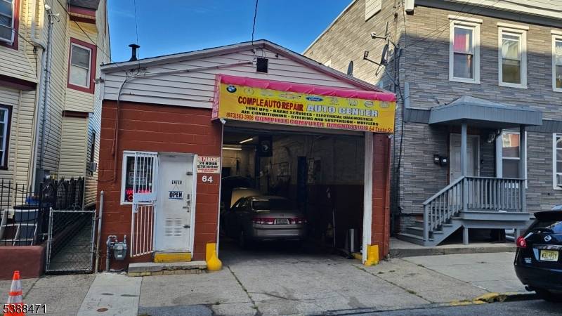 Opportunity awaits with this versatile single story commercial building, perfectly suited for a wide range of uses.