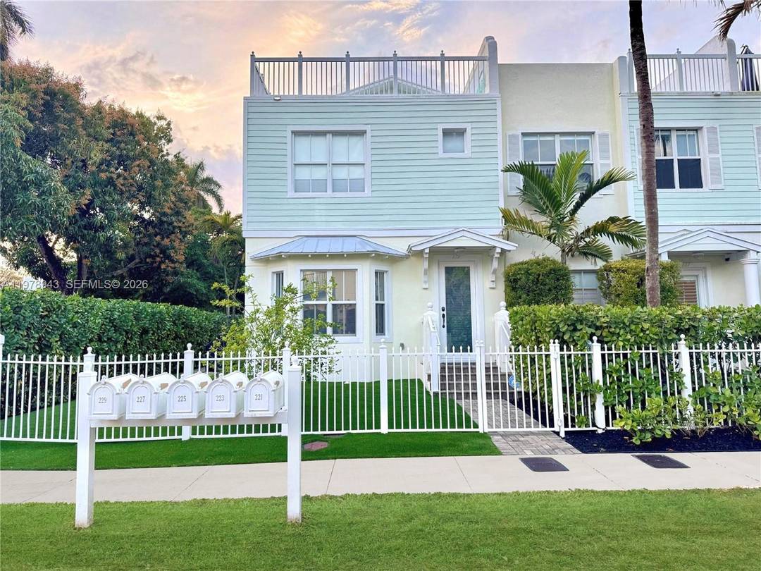 Beautifully maintained, bright corner tri level fee simple townhome filled with natural light, offering 3 bedrooms, 3.