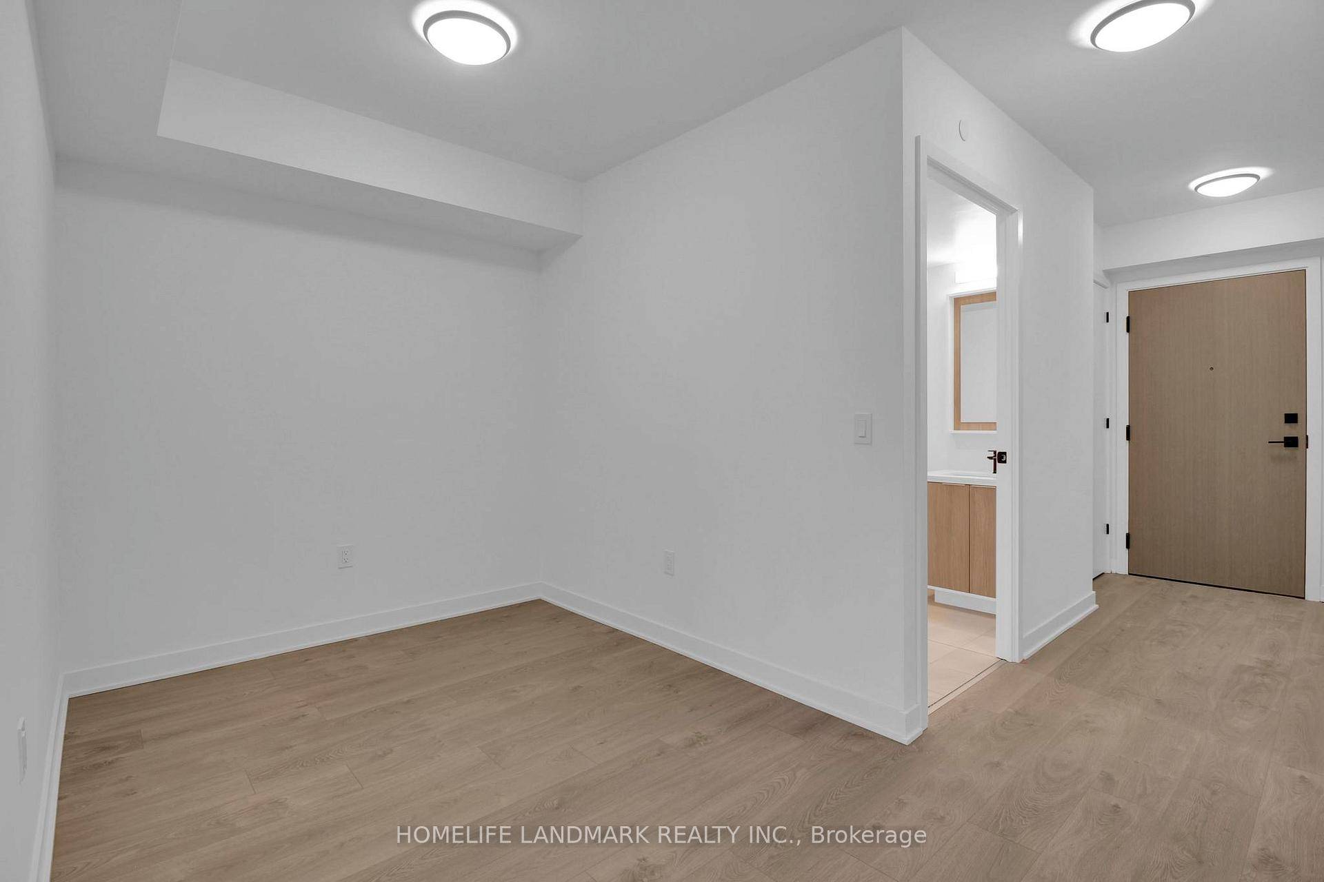 36 Zorra, A Bright, Spacious amp ; Functional 2 Bedrooms Plus Den Large enough to use it as an office or as a 3rd room with a bed amp ; ...