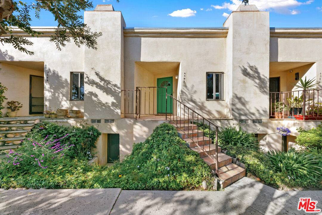 6502   Dume Dr 2BR Malibu La
