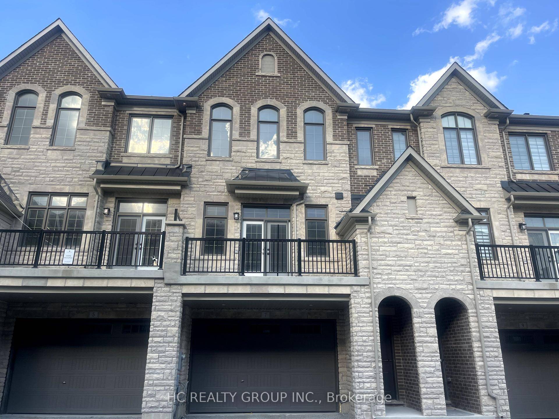 Welcome to the brand new Kylemore Brownstone townhouse in Markham.
