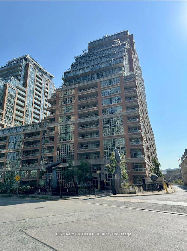 Experience vibrant urban living at 85 Liberty St, Unit 428 !