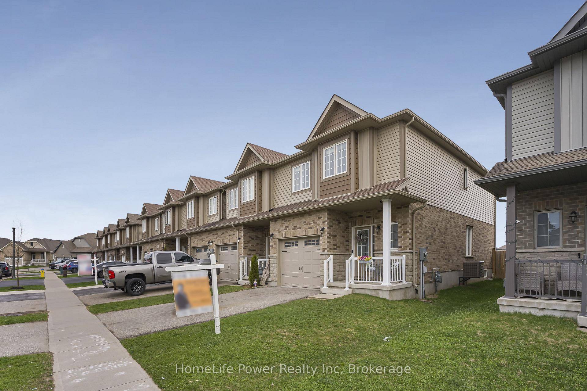 Welcome to this exceptional 3 bedroom, 4 bathroom freehold townhouse built by Claysam Custom Homes, offering Approximate 2, 200 sq ft of total living space.