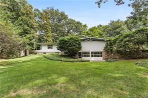Enjoy the Easy life style Wonderful well designed versatile contemporary ranch home with 1806 square feet on the main level and additional 1500 square feet on the lower level all ...