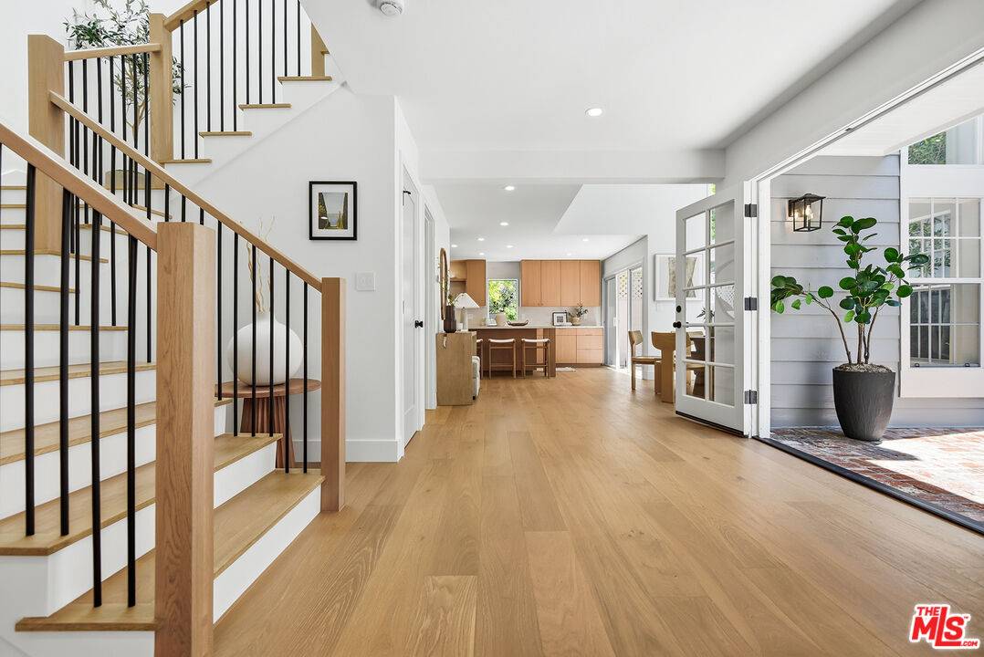 13080 Mindanao Way 4BR Marina Del Rey La