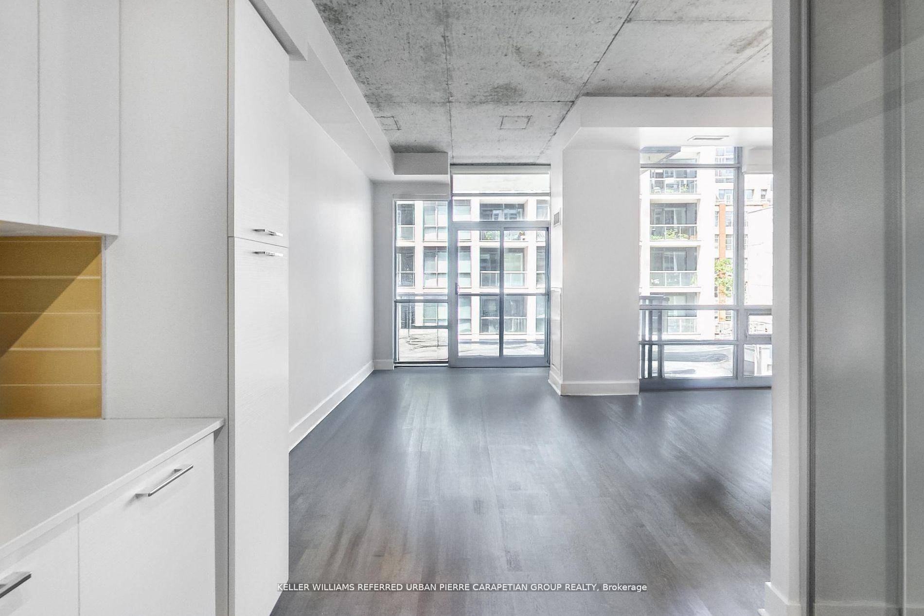One of a kind unit at this mid size boutique building 399 Adelaide.
