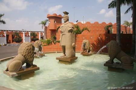 Motel in Soledad Colombia, Close to Barranquilla, Business and real estate for sale, 76 Simple rooms with internal garage, bathroom, shower, bar, furnished, air conditioning, theater, 50 tv.