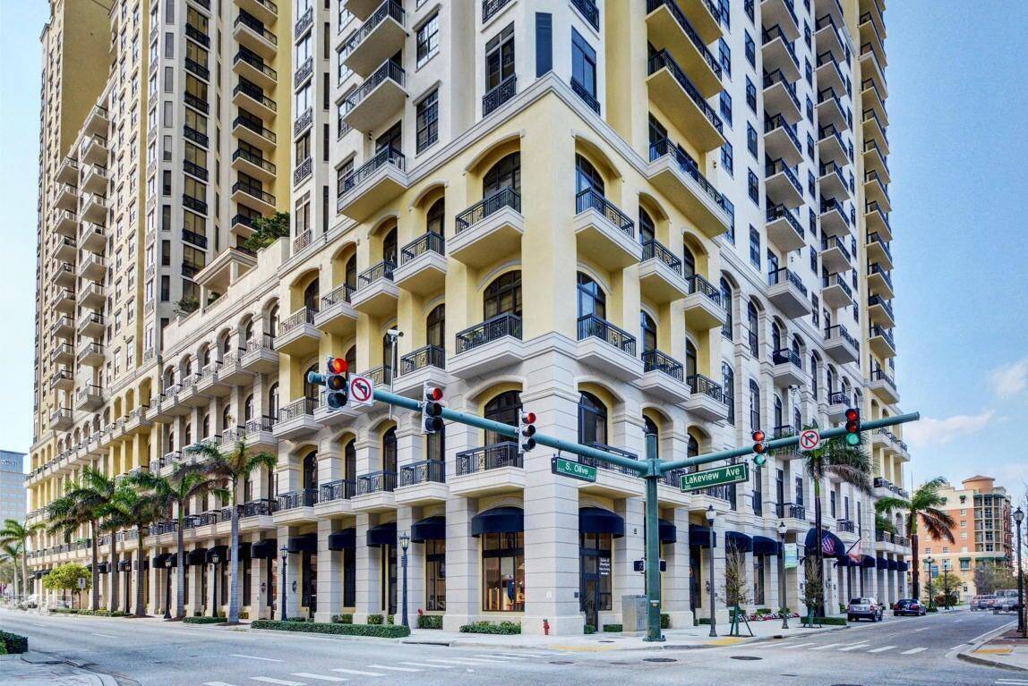 Welcome to Two City Plaza Your Luxurious Haven in the Heart of West Palm BeachExperience sophisticated urban living in this exquisite one bedroom, 1.