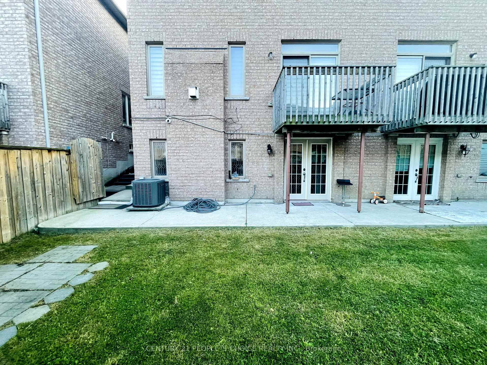 Fully furnished, beautifully maintained, and tastefully designed 1 bedroom, 1 bathroom open concept walkout basement featuring a private entrance and access to a well kept backyard.