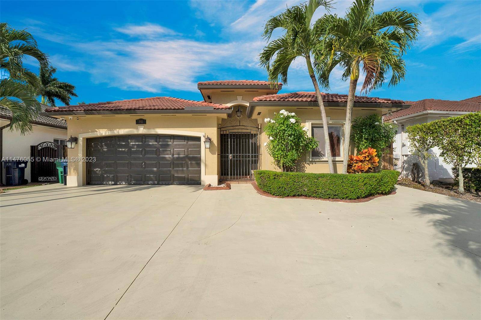 5222 SW 164th Pl, Miami, FL, 33185 4 BR for sale, Residential sales