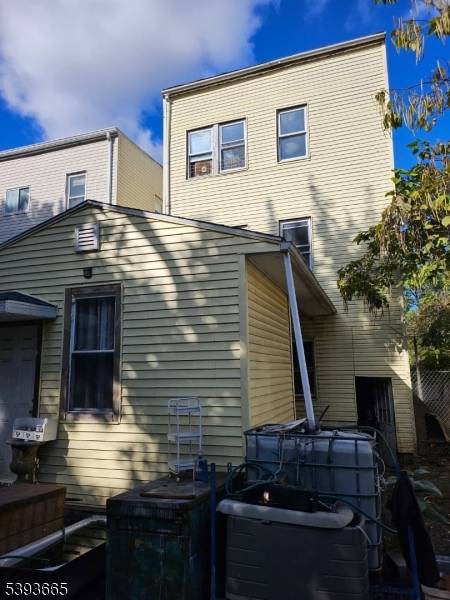 Cash Flowing 3 Family in Irvington !