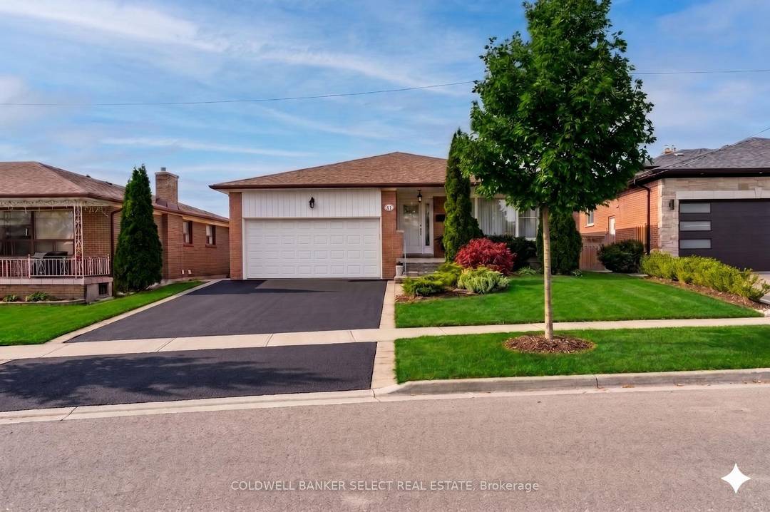 Discover 72 Mayall Ave, A Meticulously Maintained 5 Level Backsplit On A Premier Quiet Cul De Sac In North York.