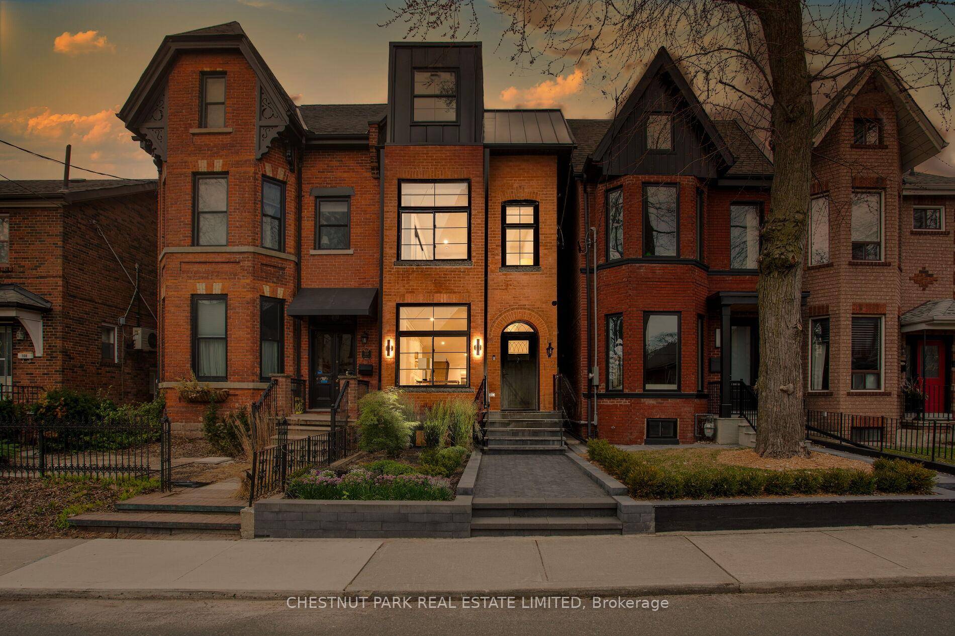 Originally Built 1913 Century Home That Has Undergone A Complete Back To The Bricks Modernization in Prime Trinity Bellwoods, Featuring 4 2 Bedrooms amp ; 5 Bathrooms With Contemporary Finishes ...