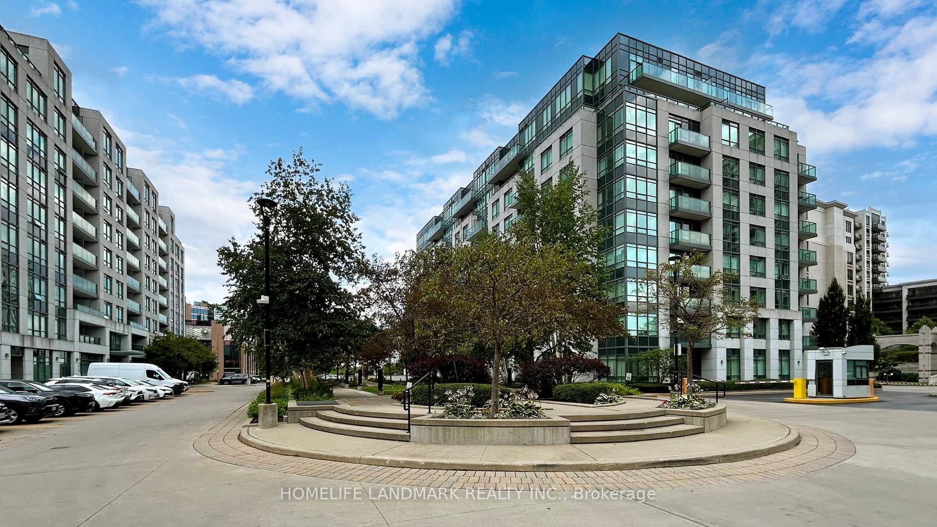 Well Maintained Dt Markham Eko Condo With Two Bedrms Two Full Bathroom With Fenced Patio 825Sqft Patio 42 Sqft In High Demand Location In Downtown Markham.