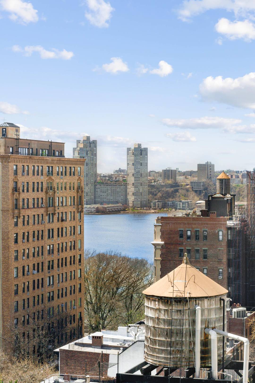 UWS Classic Six River Views High Floor Sun Drenched Space !