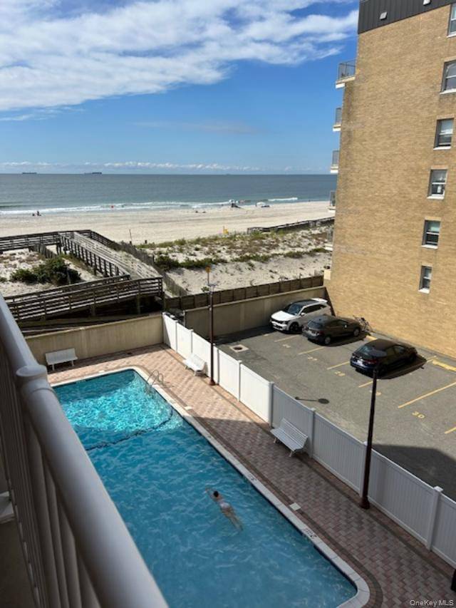 Bright, Spacious amp ; Updated 2Br, 2Fbth Condo with Direct Access to Beach, 23' long Terrace facing SW with beautiful ocean view amp ; heated pool.