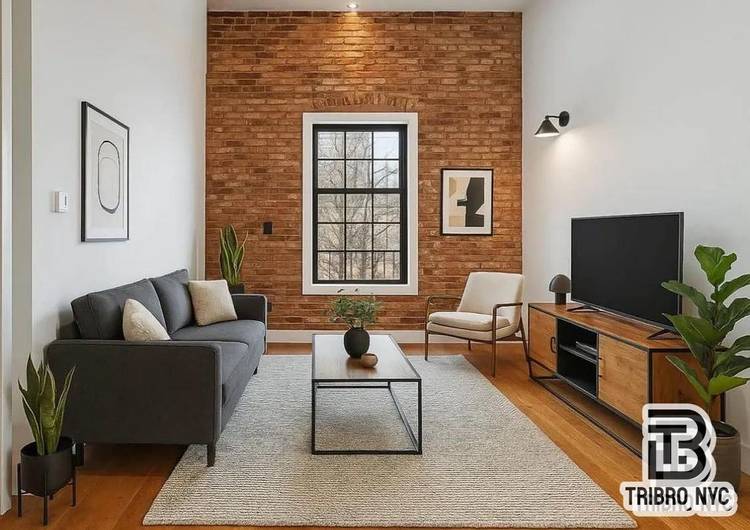 Spacious 3 Bedroom in Prime Boerum Hill Central Air, Dishwasher, Laundry in Building !