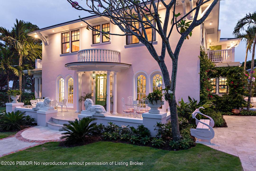 Quintessential Palm Beach An iconic residence in Historic Prospect Park, masterfully reimagined and expanded with no detail overlooked.