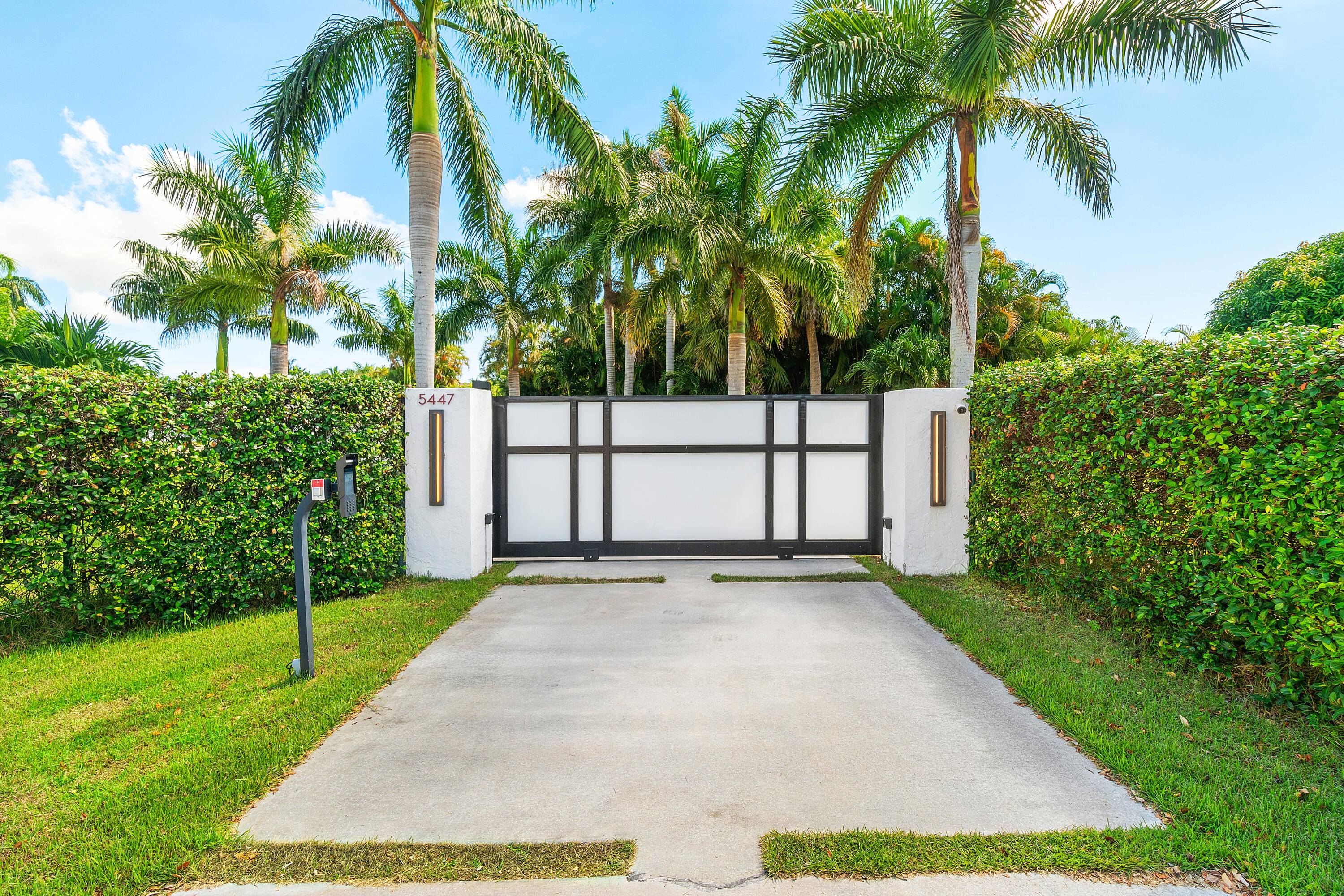 Jupiter waterfront paradise !