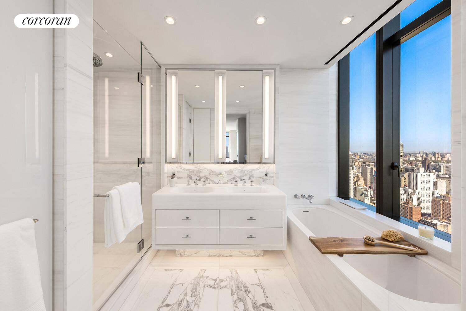 Available for immediate occupancy, Residence 62A at Sutton Tower is a stunning residence that offers expansive living and views of the east river, Queensboro Bridge and Manhattan's most iconic landmarks.