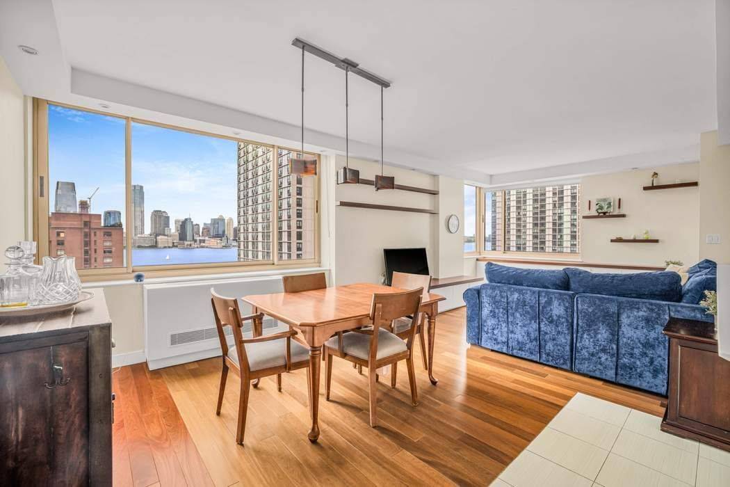 Lease out Tenant Condo Fee 250 Management Application, 1, 000 Move Fee, 20 per person Credit Background Check Fee, 500 Move in Deposit Refundable.