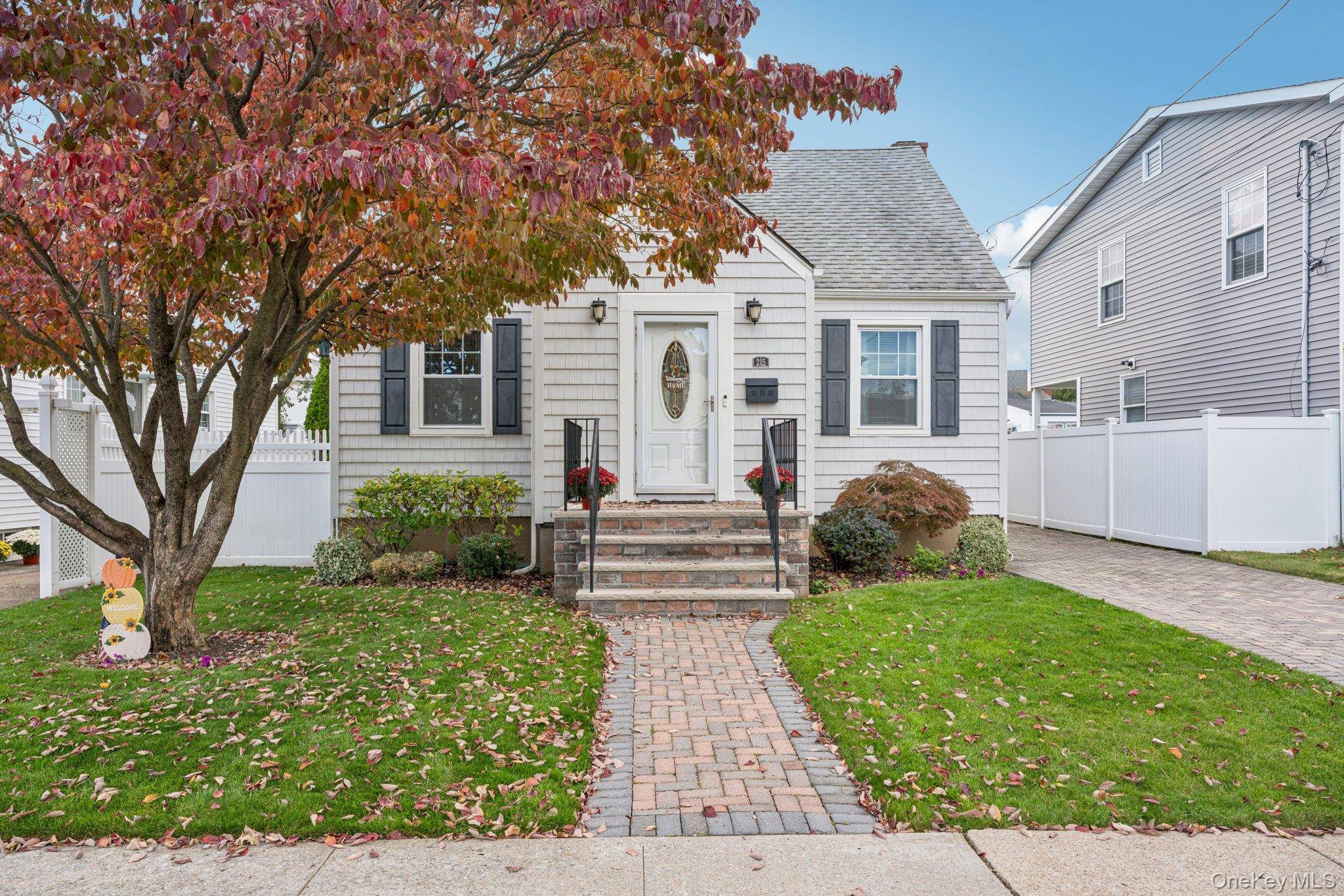 Welcome to this beautifully maintained Cape cod residence tucked away on a quiet dead end street in the heart of Franklin Square.