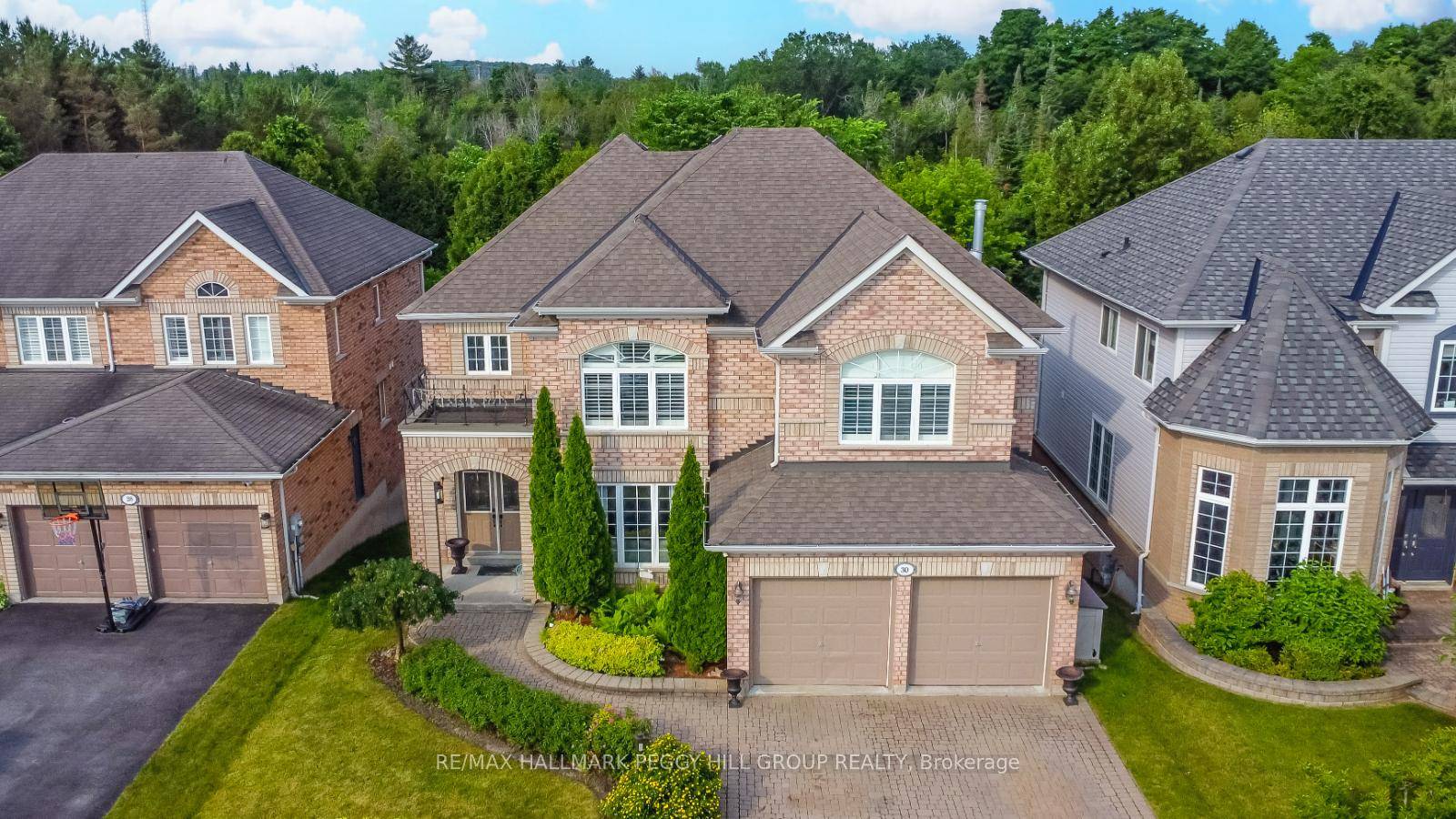 GRANDEUR 2 STOREY HOME WITH NEARLY 4, 000 SQ FT OF FINISHED SPACE IN A PRIME LOCATION BACKING ONTO EP LAND !