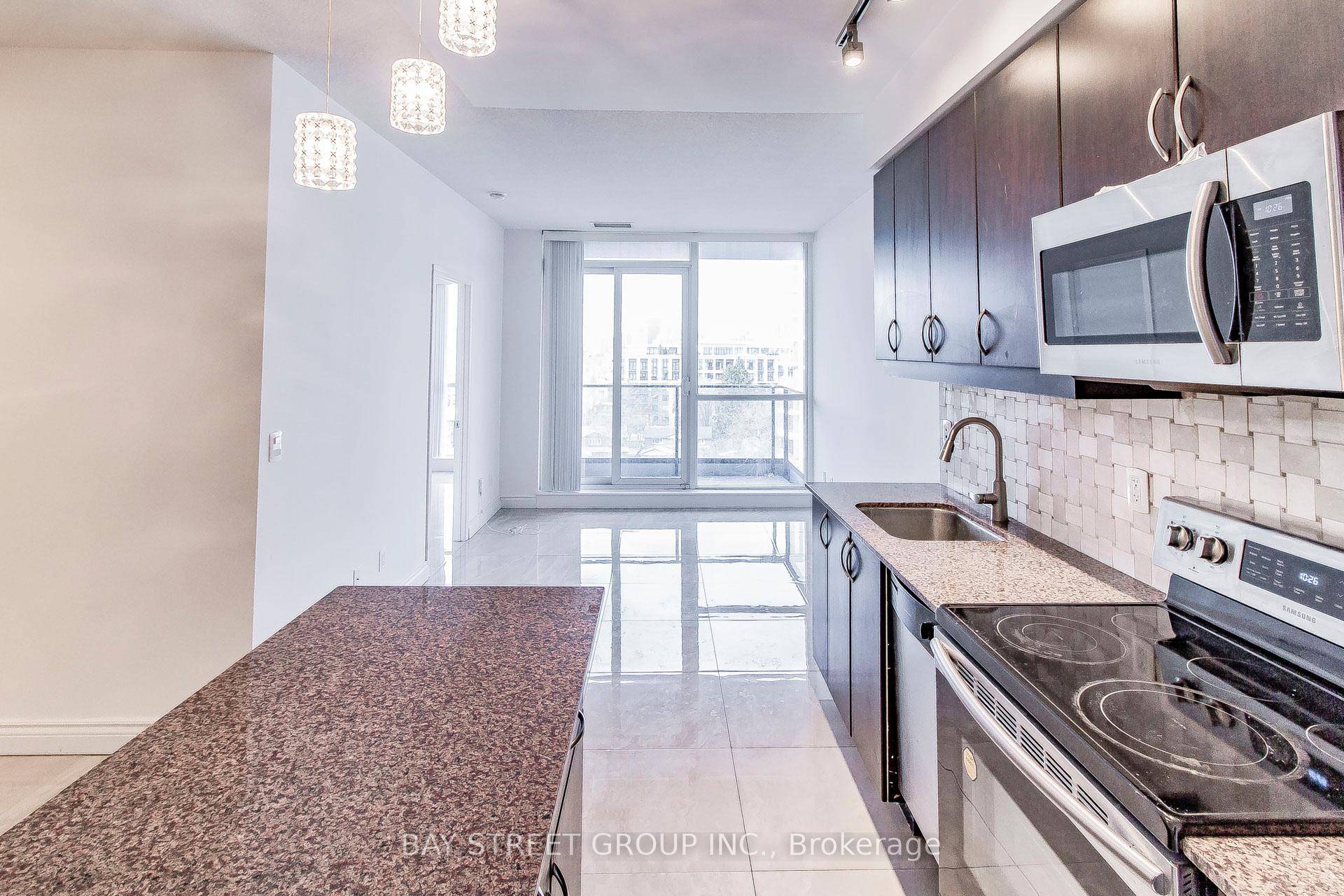 Welcome to the Award Winning Arc Condo in Prime Bayview Village !