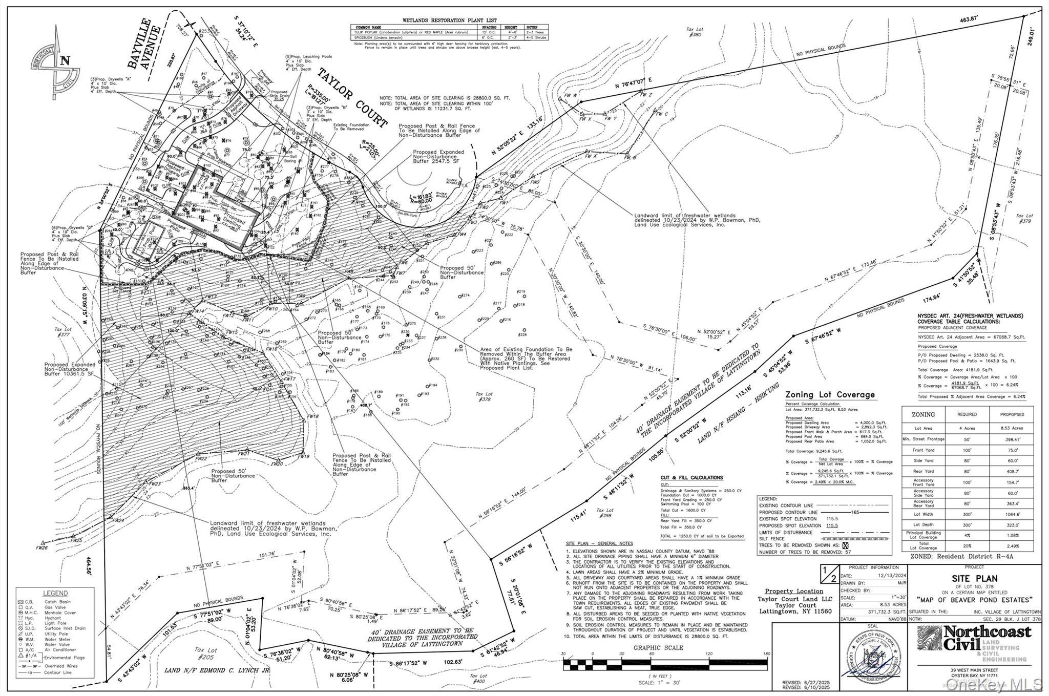 This extraordinary 8. 5 acre parcel in the heart of Lattingtown offers a rare opportunity to design and build your dream estate.
