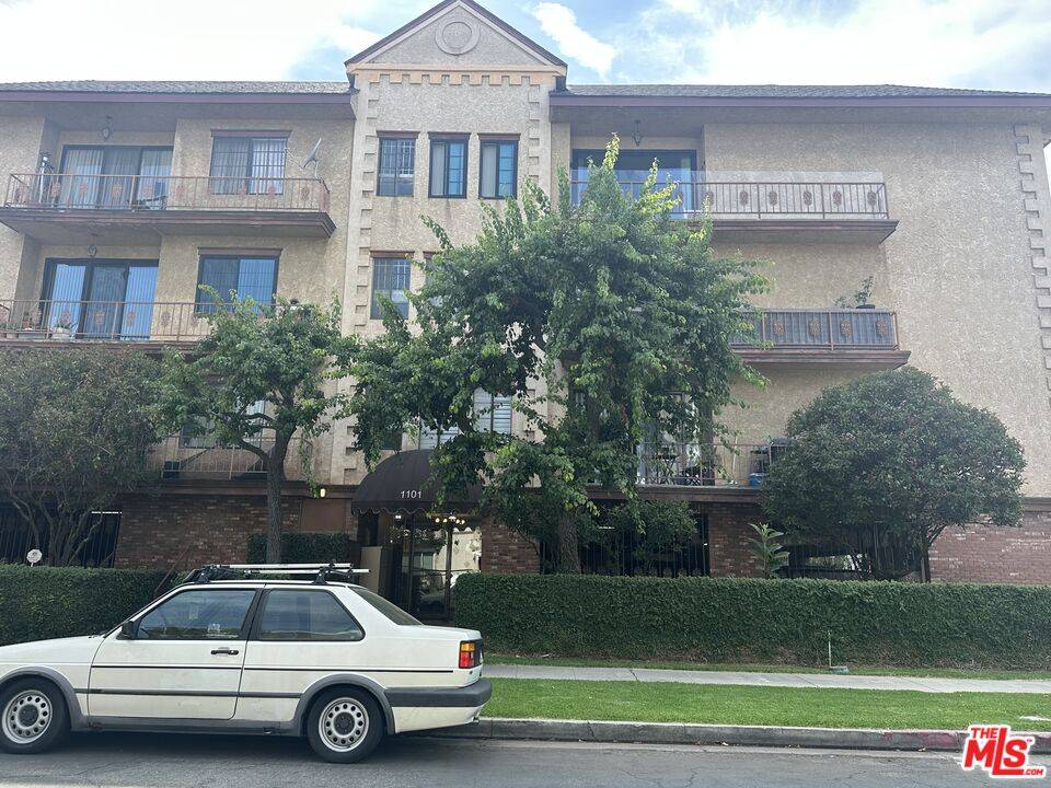1101 Rexford Dr 2BR Beverlywood La