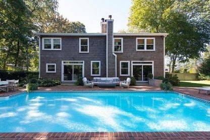 Beautiful and Immaculate 4 Bedroom in Bayfront Community