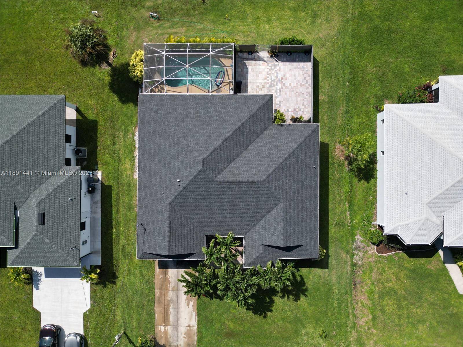 Welcome to this 3BR 2BA den home in Lehigh Acres, built in 2007 with stucco exterior.