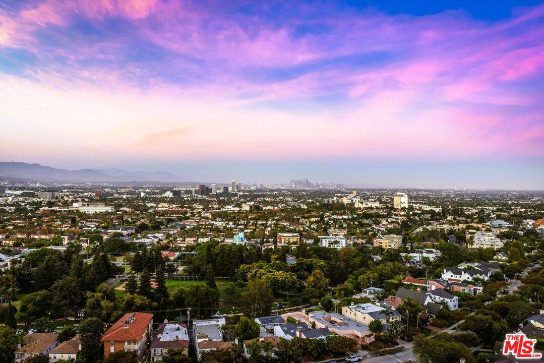 2170   Century Park 1BR Beverlywood La