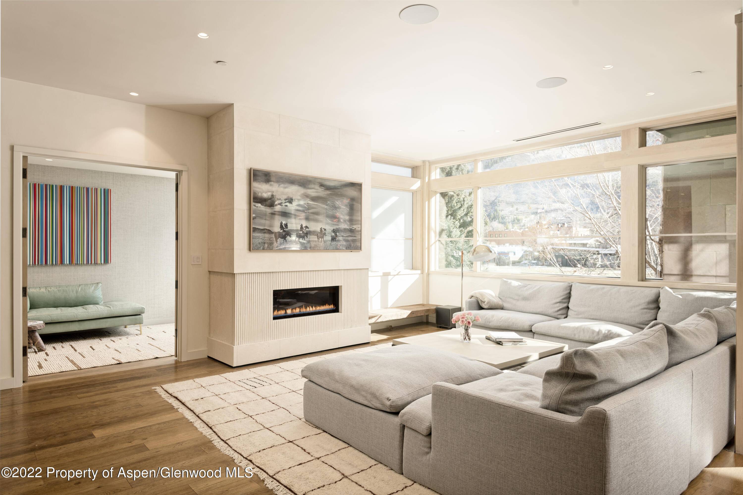 This centrally located 4 bedroom penthouse style condo overlooks Wagner Park and enjoys views of Aspen Mountain.