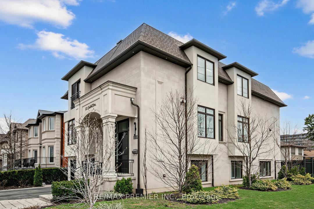 Stunning custom built modern manor in prestigious Bathurst Manor, offering over 6, 000 sq.