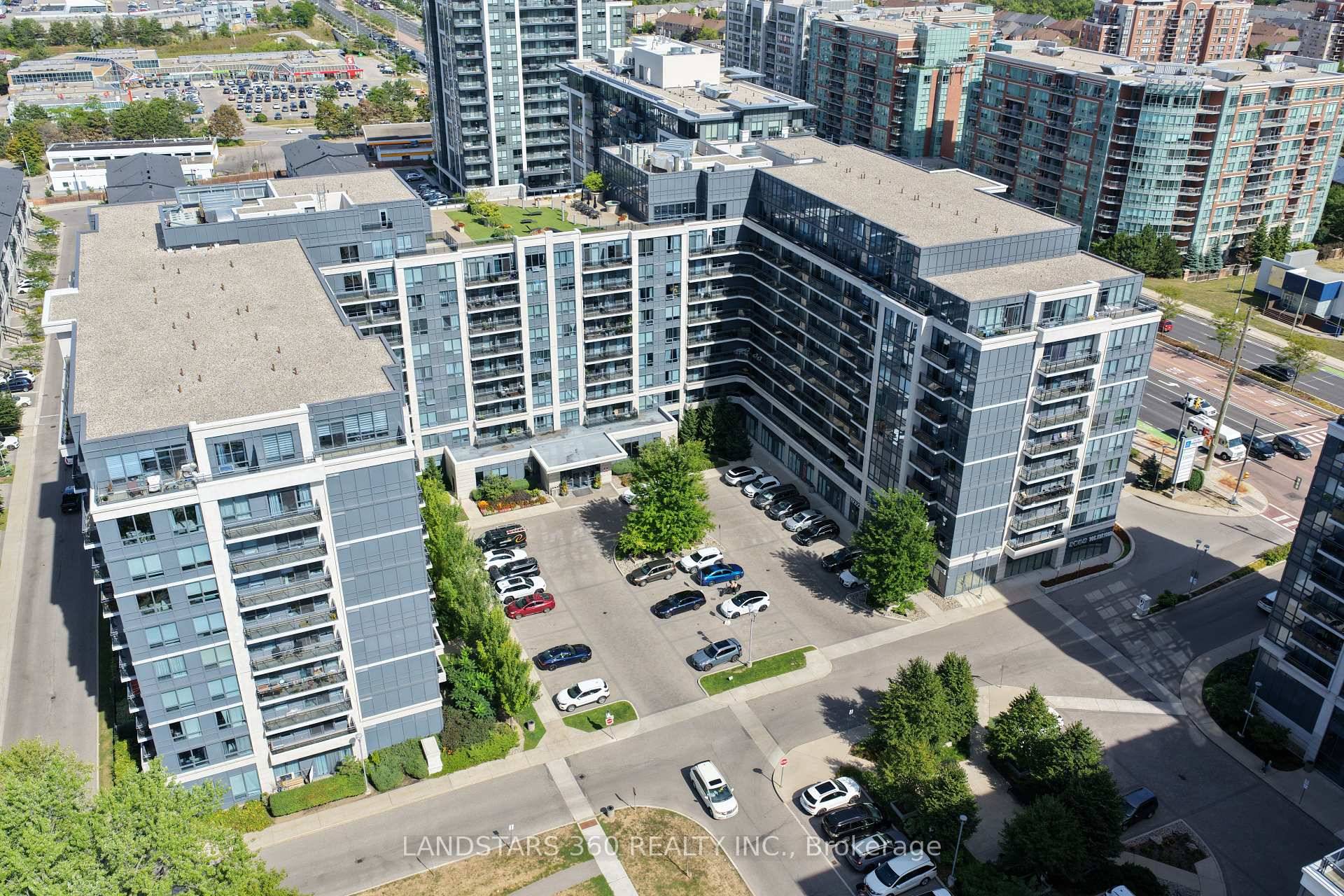 'Royal Gardens' Luxury Condo, 1 Bedroom Den, Unobstructed North View, Bright And Spacious, Walk Out Balcony, New Laminate Flooring, New Paint, New Light Fixtures, Granite Counter Top, W I Closet, ...