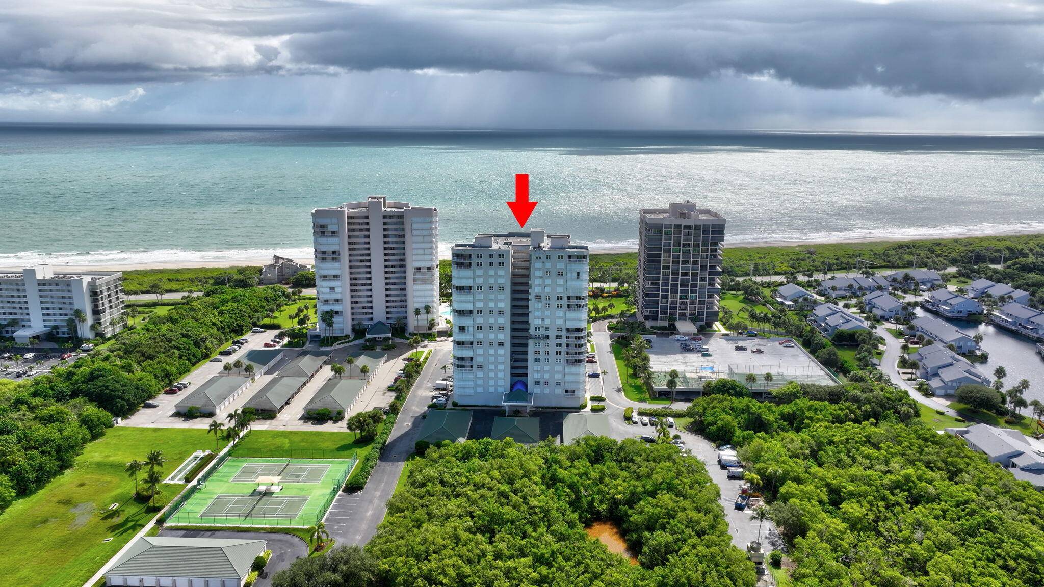 Seize the opportunity to own this stunning 14th floor end unit with a DIRECT OCEAN VIEW !