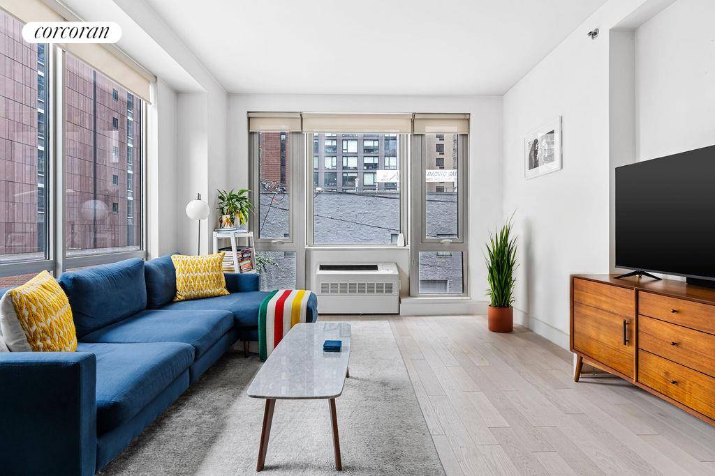 Unit 3D is a corner living room alcove studio in 44 15 Purves Street, a boutique condominium residence in Court Square.