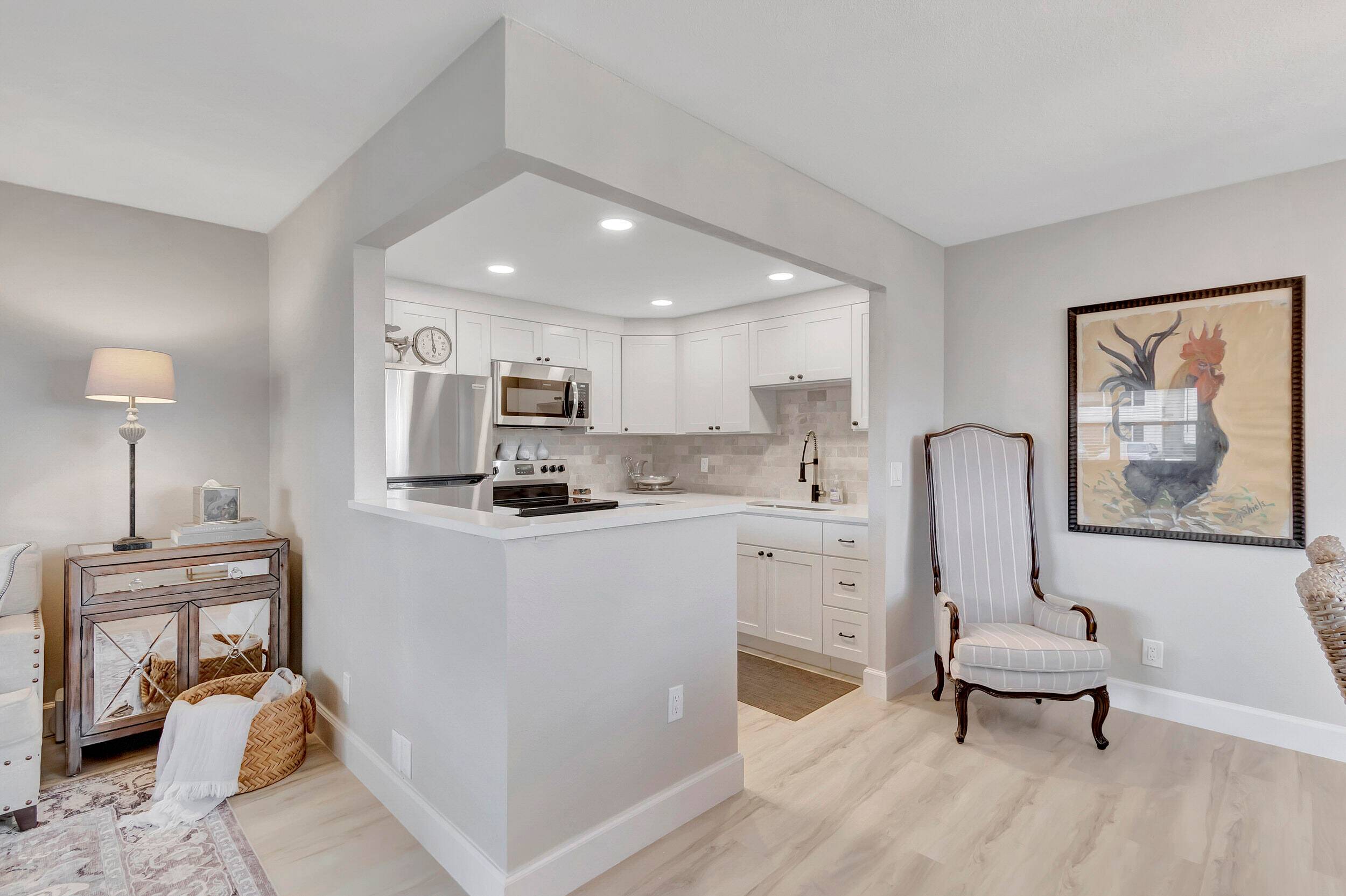 This move in no expense spared remodeled 1 bed 1 a half bath Monaco J condo is the perfect fit for everyone.