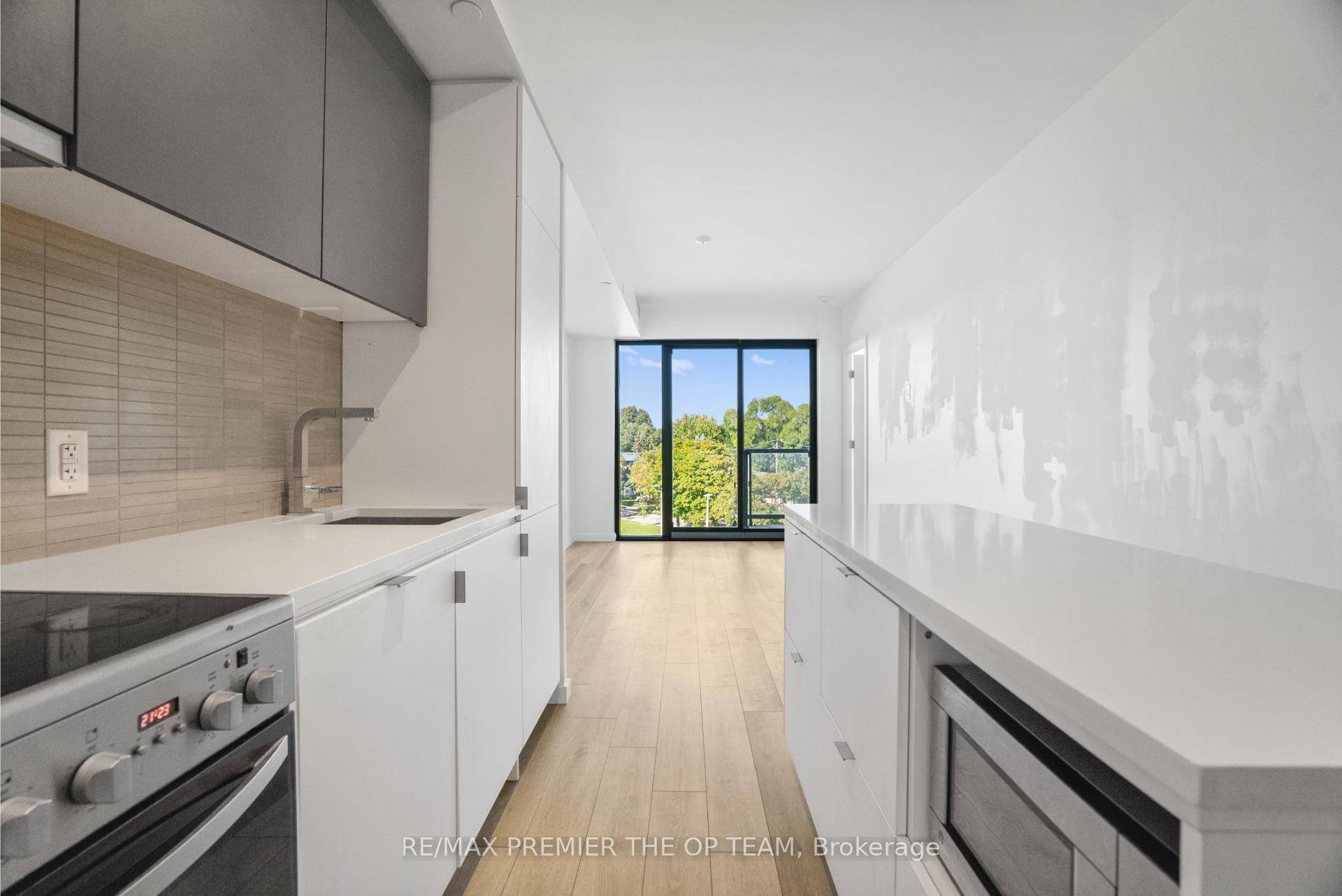 Welcome to Queensway Park Condos !