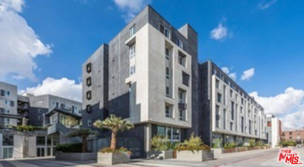 950  S Fairfax 1BR Hancock Park La