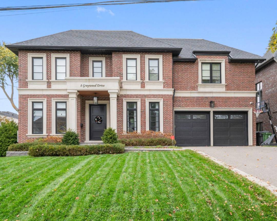 WOW, WOW, WOW ! Every inch of this custom built masterpiece 2020 has been designed and finished to perfection.