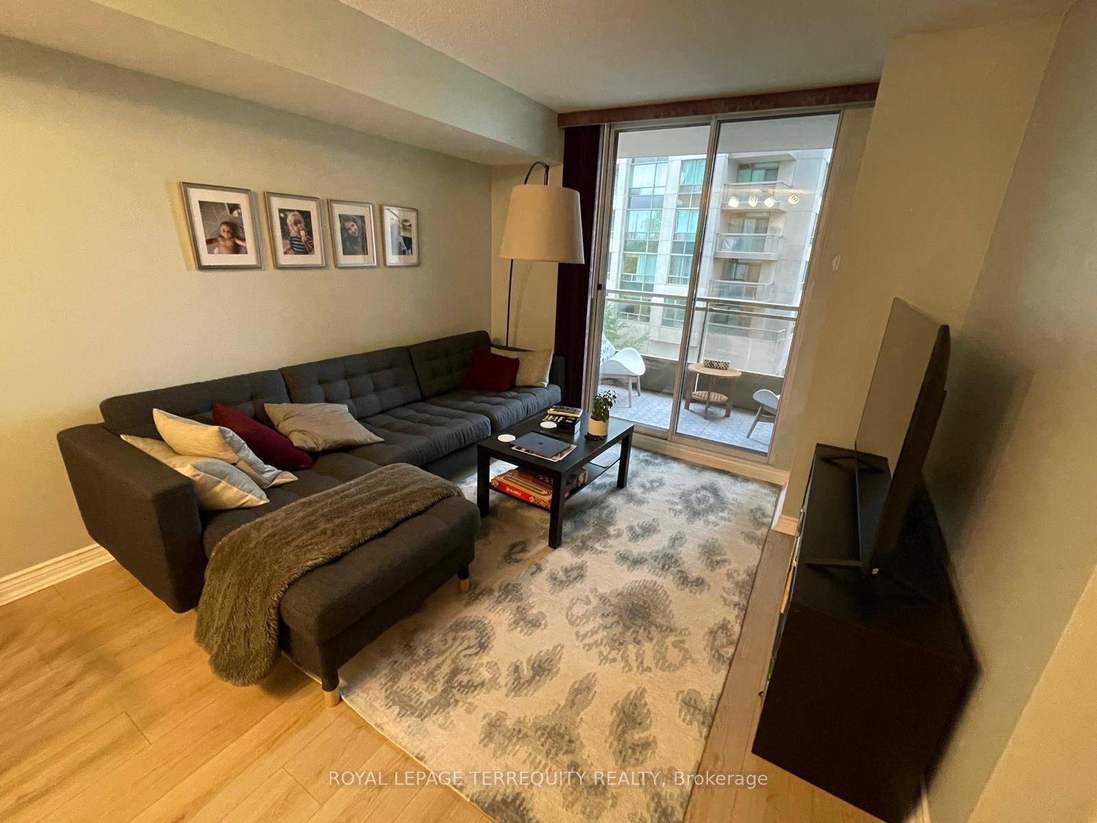 Welcome to IMPERIAL 1 PROJECT in the heart of North York !