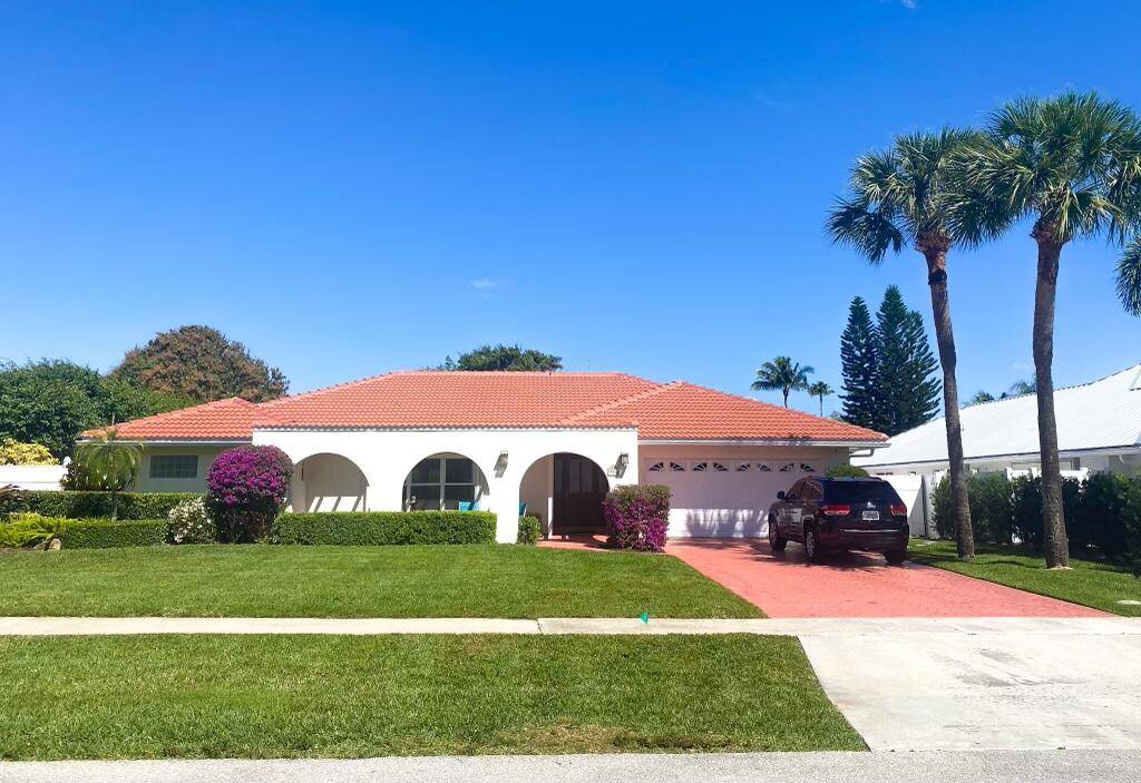 Short term rental available mid April.