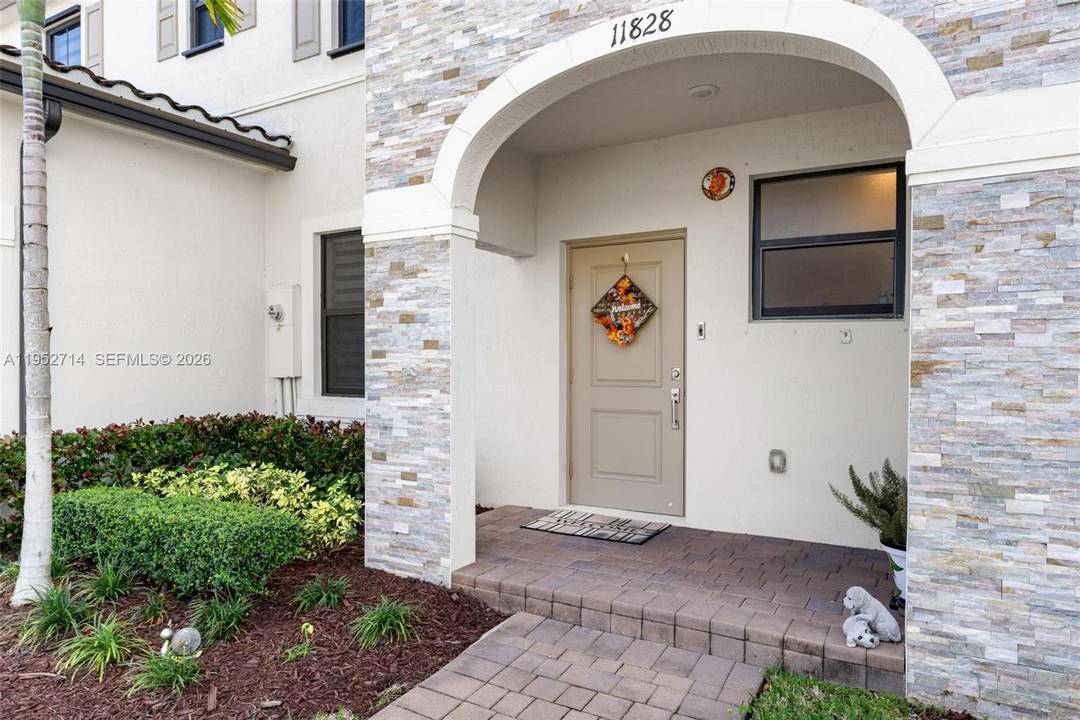 If you ve been waiting for the right first home or a smart rental investment under 400K, this is the one that finally makes sense.