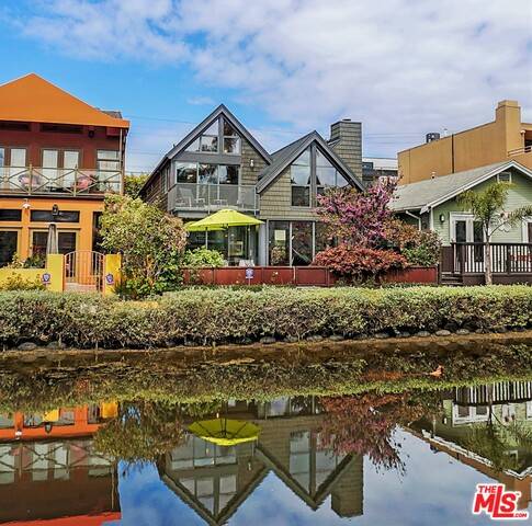 447   Carroll Canal Marina Del Rey LA